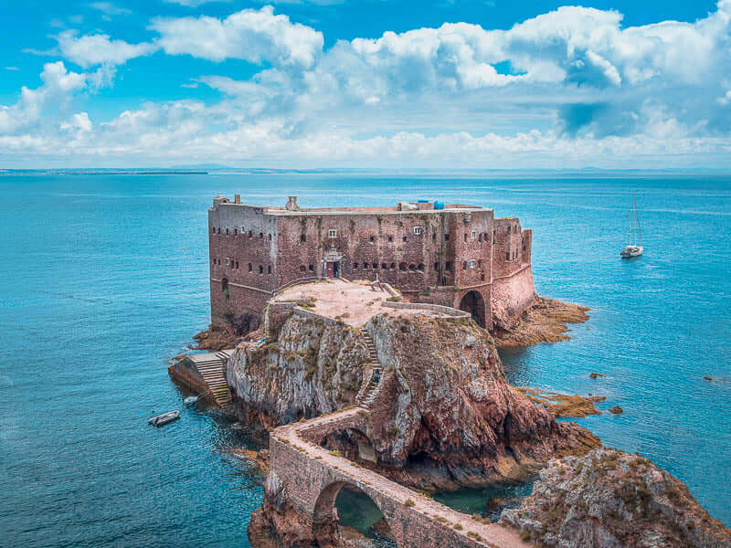 Obidos, Nazaré and Peniche Tour 