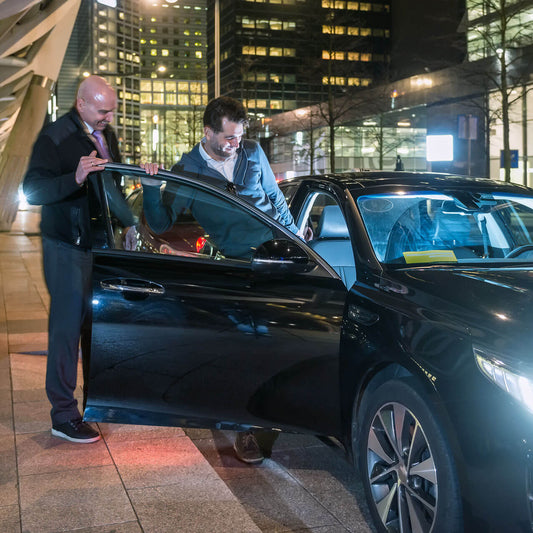 Airport Transfer to Lisbon with Half day Tour