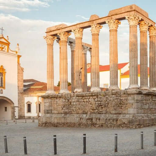 Evora