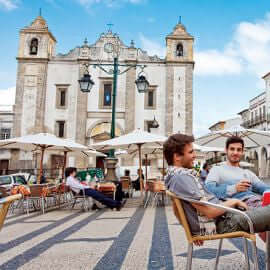Évora private full-day tour from Lisbon